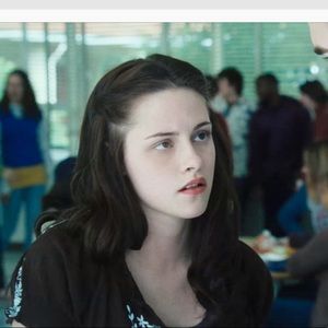 Bella swan peasent top small euc